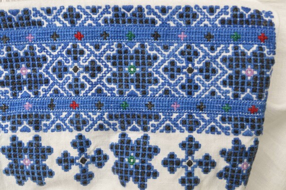 ukrainian vintage ukraine embroidery vyshyvanka vi