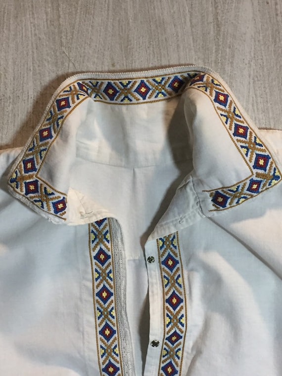 ウクライナ刺繍メンズシャツ ヴィンテージメンズ刺繍シャツ