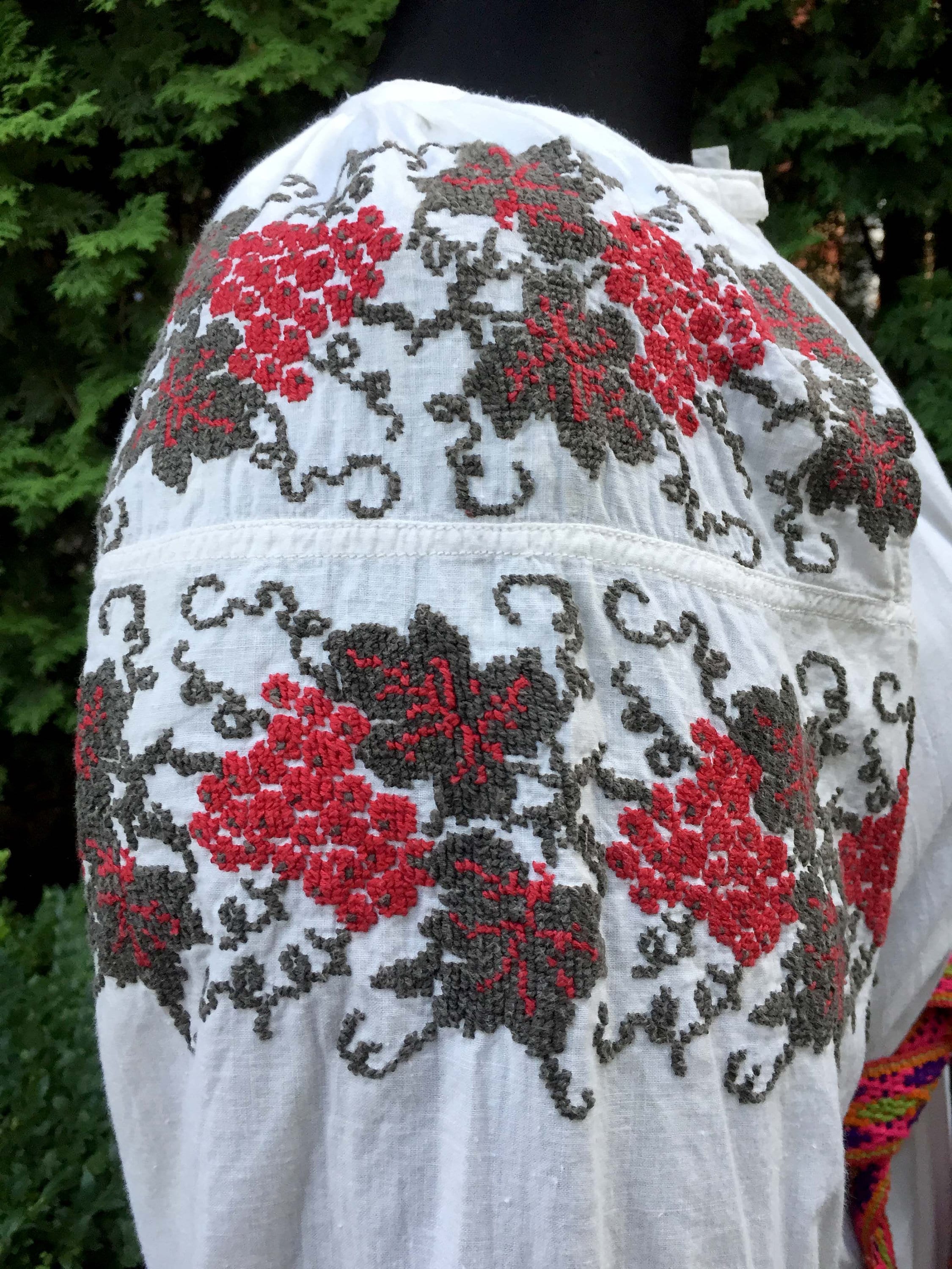 Red & White Embroidered Shirt Ukrainian Vyshyvanka in Diffucult Technique Handmade Embroidery Ethno Vintage Sorochka ###16Н