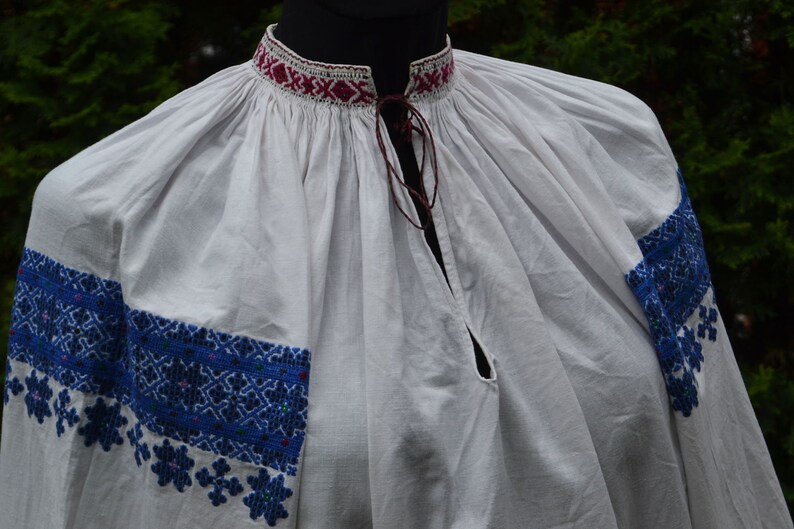 ukrainian vintage ukraine embroidery vyshyvanka vintage ウクライナ 刺繍 vyshyvanka ukrainian dress ukrainian dress vintage ukrainian blouse image 3