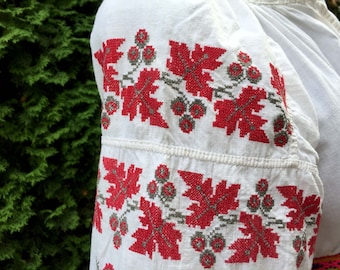 Red and white embroidered shirt Ukrainian vyshyvanka in diffucult technique handmade embroidery ethno shirt vintage sorochka ###18Н