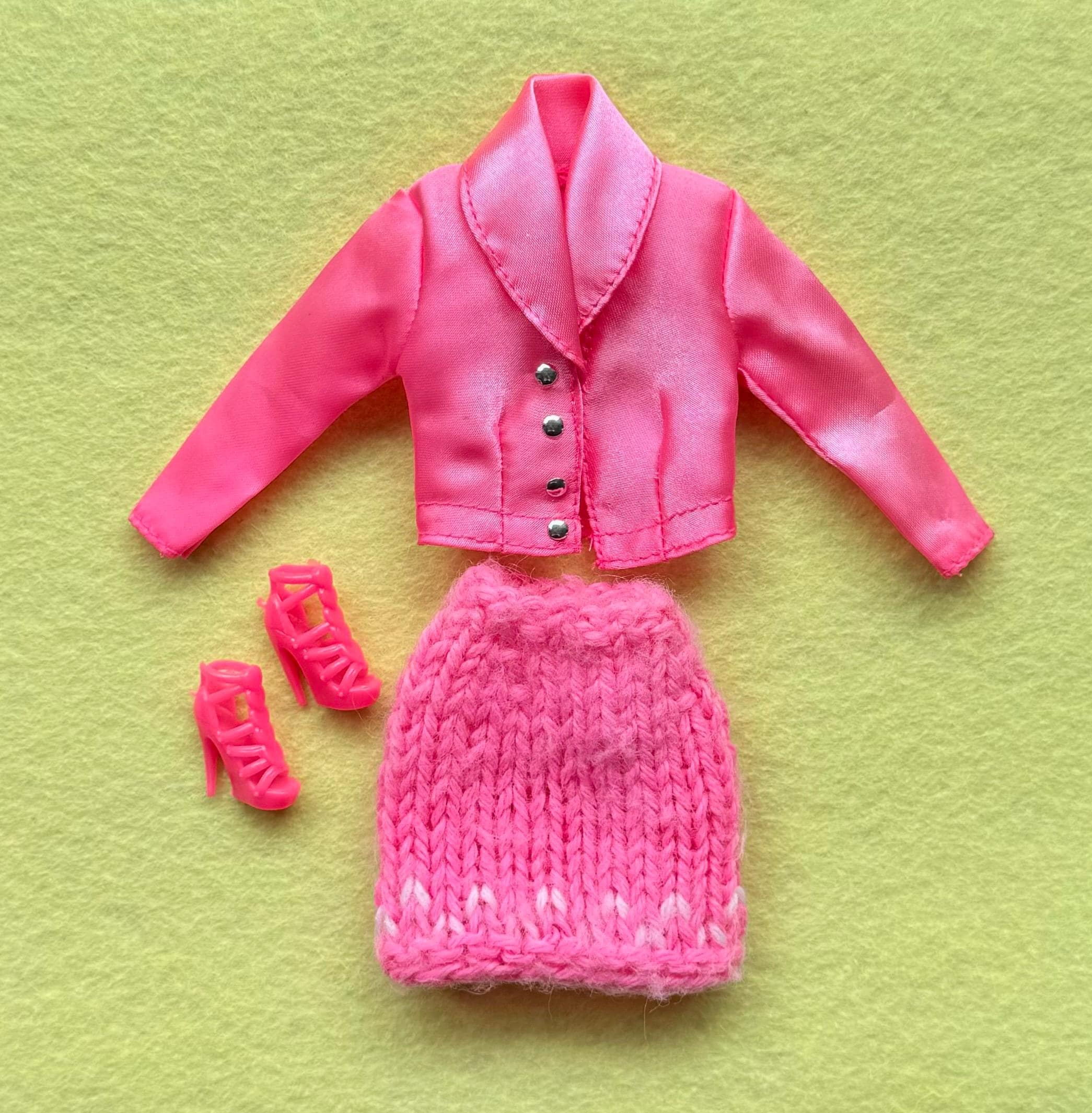 Kit De Toile Plastique Annie's Fashion Doll – Boîte Aux Lettres Et Banque – Neuf 1996