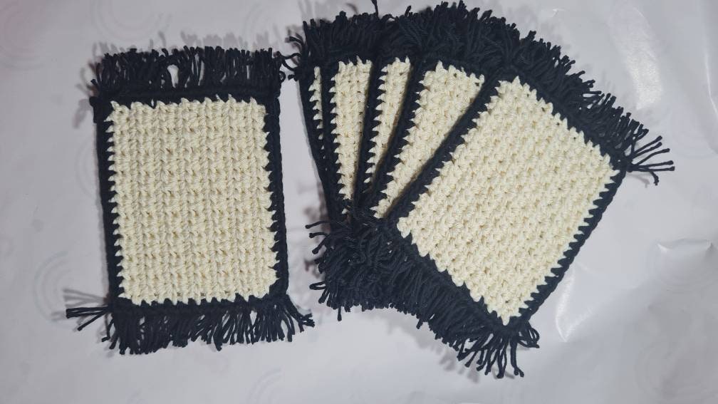 Ensemble de 6 Sous-Verres/Sous-Tasses Au Crochet