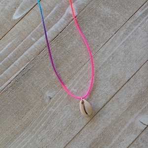 Real Cowrie Shell Necklace, Cowrie Necklace, Black Cord Necklace, Rainbow Cord Necklace, Tropical Summer Jewelry