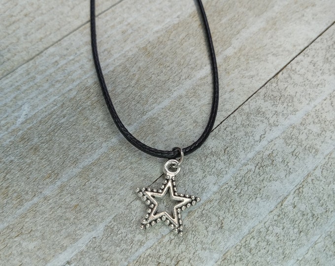 Cord Necklace- Black/Star main image 0