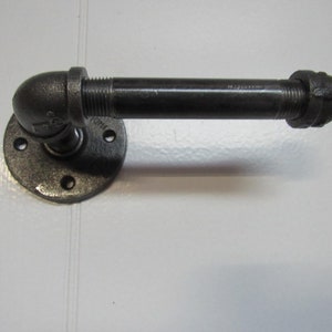 Industrial Pipe Toilet Paper Holder