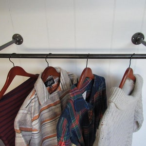 Wall Mounted Clothes Rack, Clothing Hanger, Garment Display