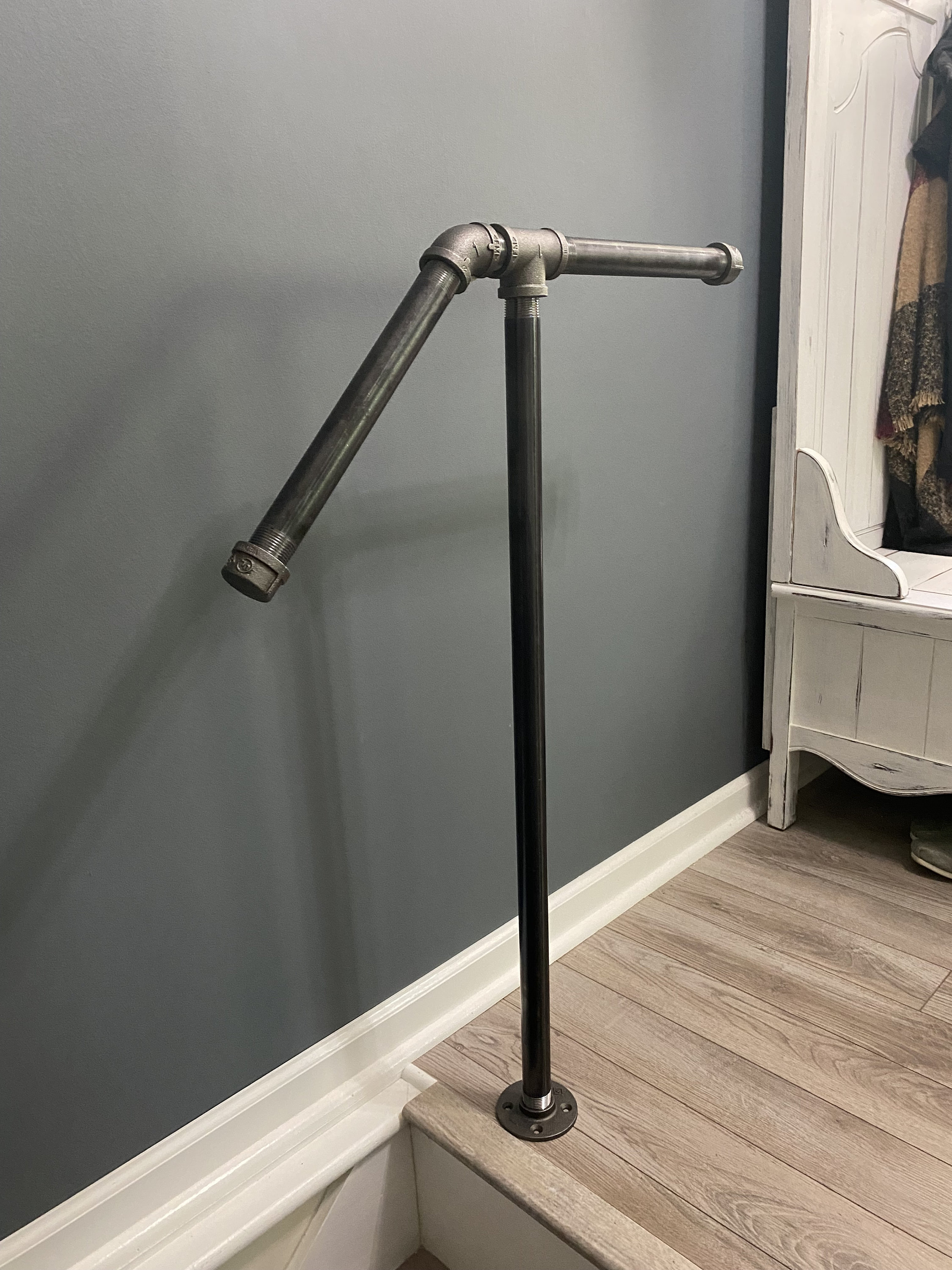 Single Post Pipe Railing Single Post Handrail, 1 or 2 Step, 1