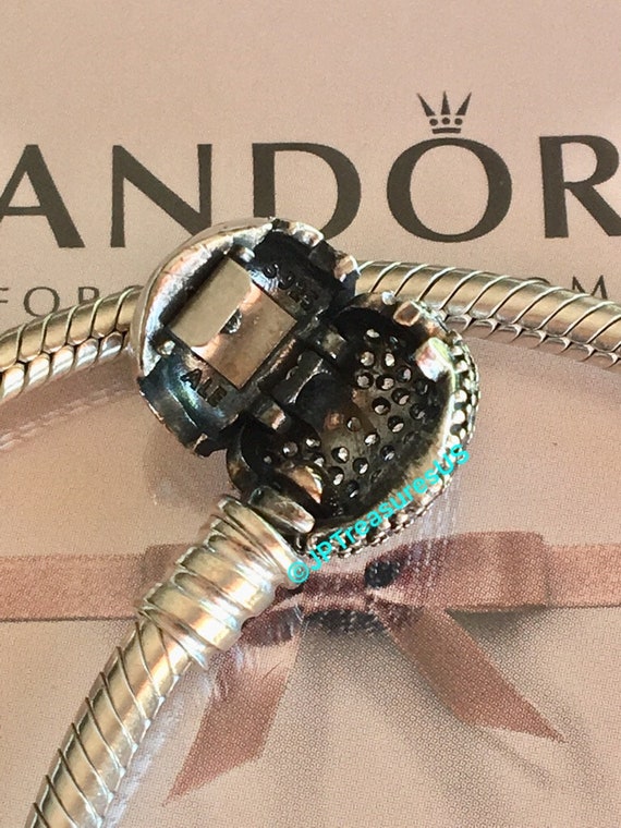 Authentic Pandora Moments Bracelet Sparkling Cubic Zirconia Authentic Pandora Moments Bracelet Sparkling Cubic Zirconia