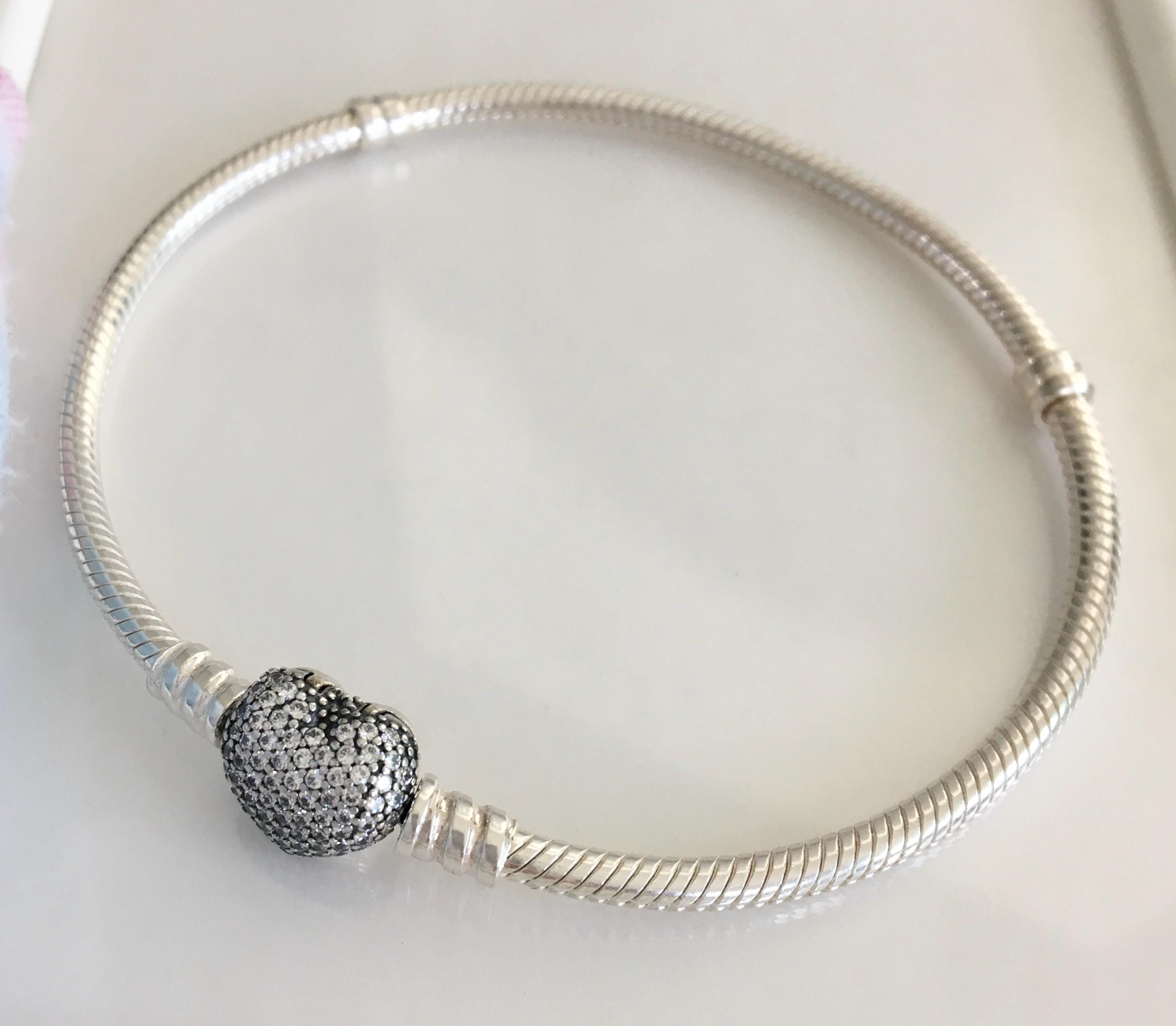 アクセサリー Pandora silver bracelet Pandora Sterling Silver Bracelet with Signature Clasp