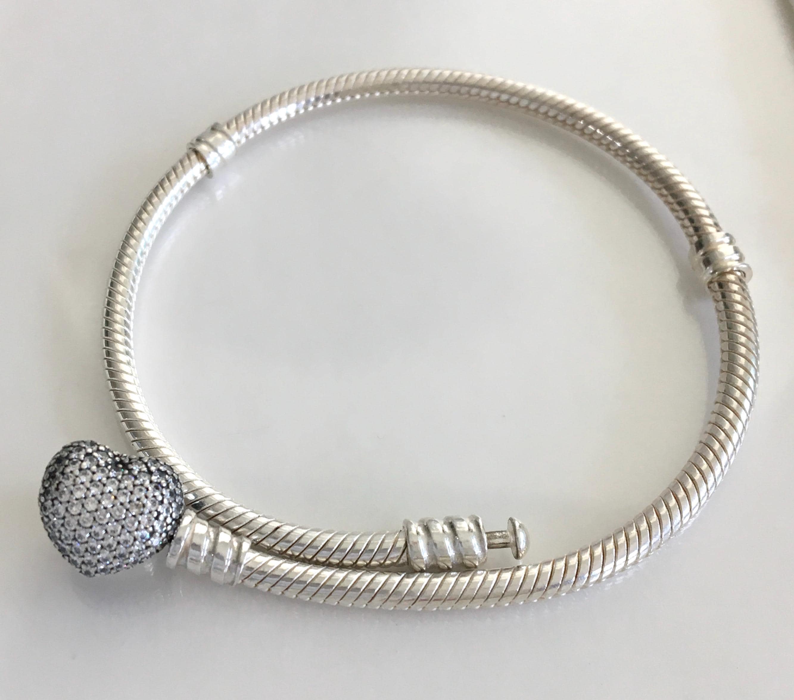 ブレスレットPANDORA Pandora Moments Bracelet Sparkling Cubic Zirconia Heart