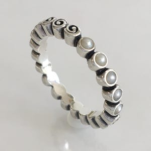 Pandora Pearl Roses Ring Band Size 58 (Size 8.5 in US) Pandora Ring Free Shipping