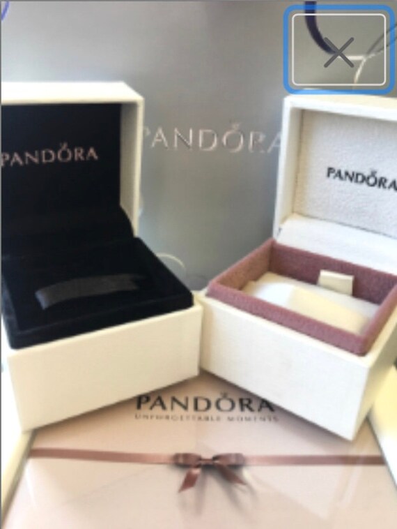 Authentic Pandora Disney Alice in Wonderland Unbirthday Authentic Pandora Disney Alice in Wonderland Unbirthday