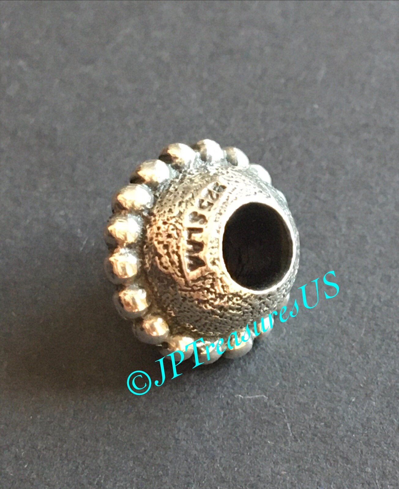 trollbeads ラピスラズリ Lapis Lazuli Bead – Trollbeads
