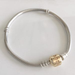 Pandora Bracelet Sterling Silver with 14k Yellow Gold Barrel Clasp 7.1” (18cm) Pandora Moments Bracelet Free Shipping