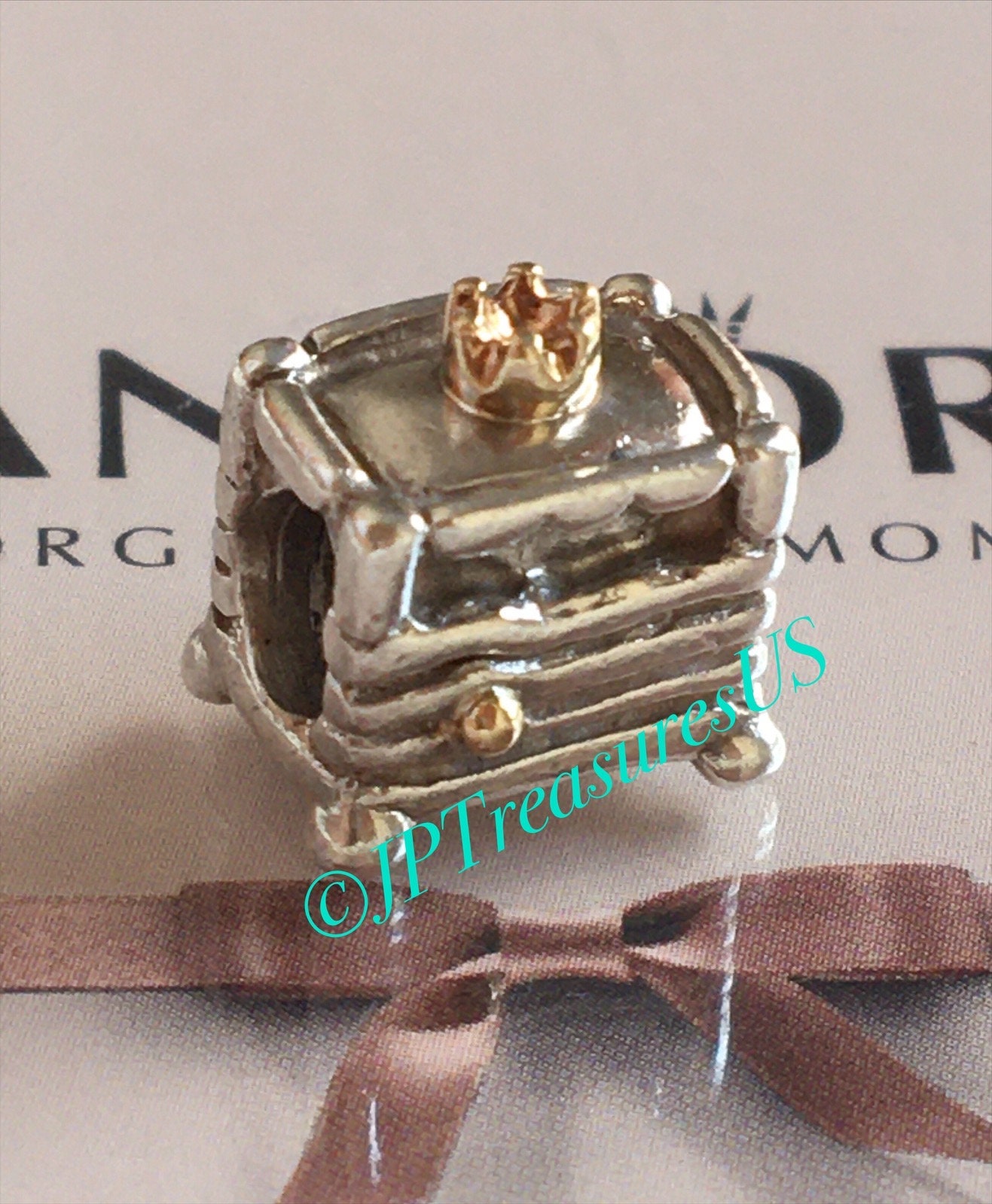 Pandora princess and hot sale the pea charm