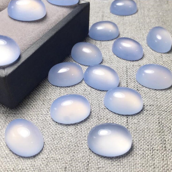 High quality Natural Chalcedony, AAA grade, oval shape Aqua Blue Chalcedony,  cabochon, available in sizes from 7x9mm to 15x20 (JM003）