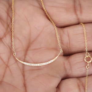Natural Diamond Crescent Moon Necklace Solid 18k Yellow Gold Pendant Fine Jewelry Gifts for Her