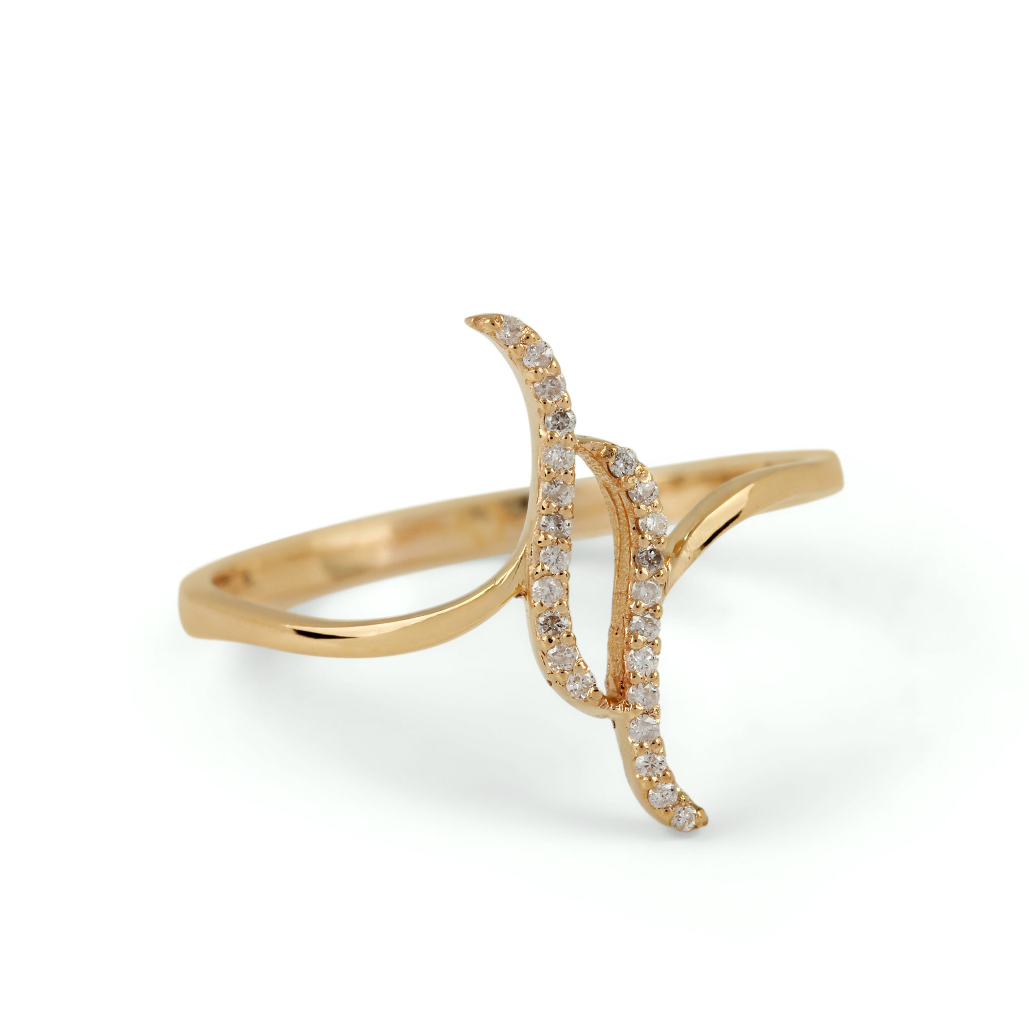 Buy Trendy Fine Gold & Diamond Jewellery for Women Online | Mia by Tanishq