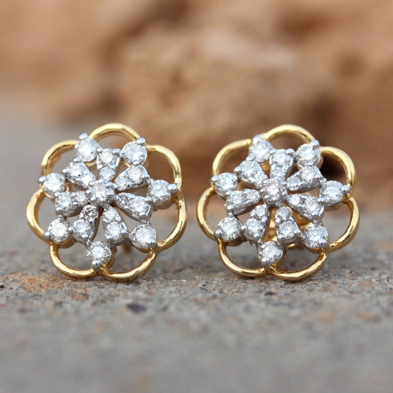Exquisite Diamond 14k Yellow Gold Stud Earrings for Her Natural