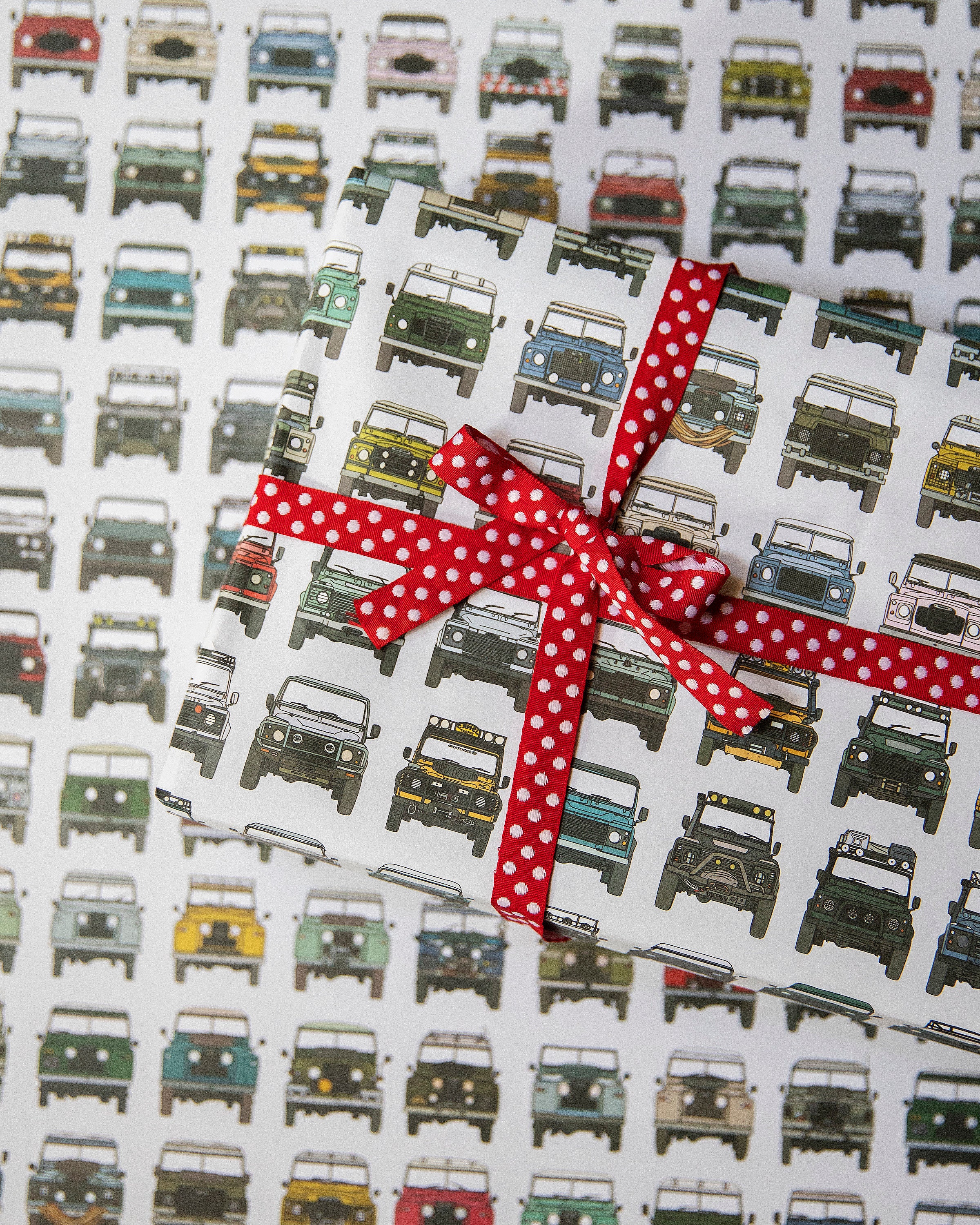 Landrover Wrapping Paper - Birthday Christmas Valentines, Series Defe…