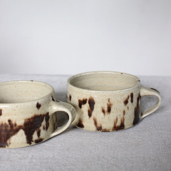 MADE TO ORDER Mug fait main 8 oz / tasse à cappuccino avec anse / tasse à cappuccino en céramique / tasse mouchetée / tasse à café / tasse bohème terreuse