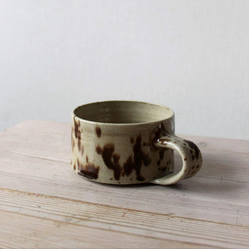 IN STOCK 8 oz Nordic Pottery mug / Handmade cappuccino cup / Speckled ceramic mug with handle image 4