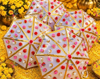 Parasol décoratif floral : parapluie de mariage indien avec fleurs colorées