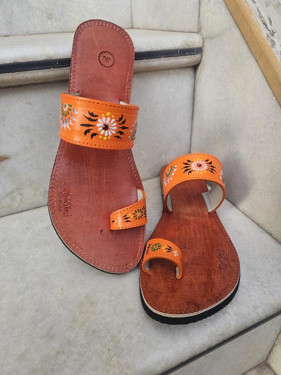 Traditional genuine orange colors leather flat toe ring sandals greeques for women, Leather Kolhapuri