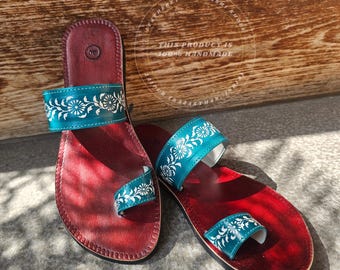 Boho turquoise leren sandalen met bloemen | Etnische damespantoffels van echt leer, Jaipur Art