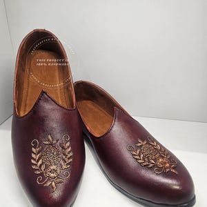Traditionella indiska Sherwani-loafers, present till marskalkar, handgjorda läderskor i Jaipur bild 3