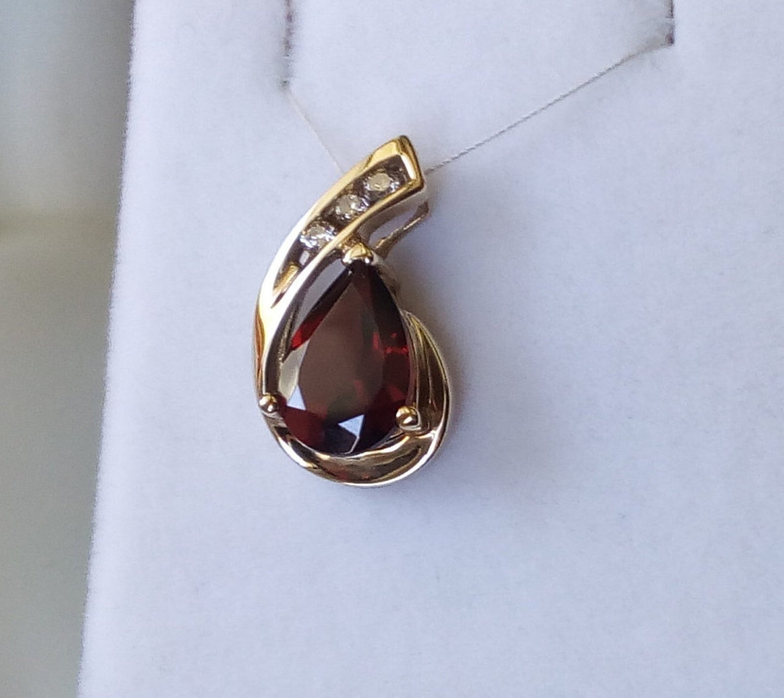 10k gold natural diamond pendant teardrop shape pear Etsy