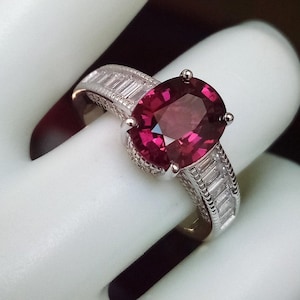 Pink Purple Rhodolite Garnet 2.52 Carat Ring: White Topaz, Sterling Silver Size 7