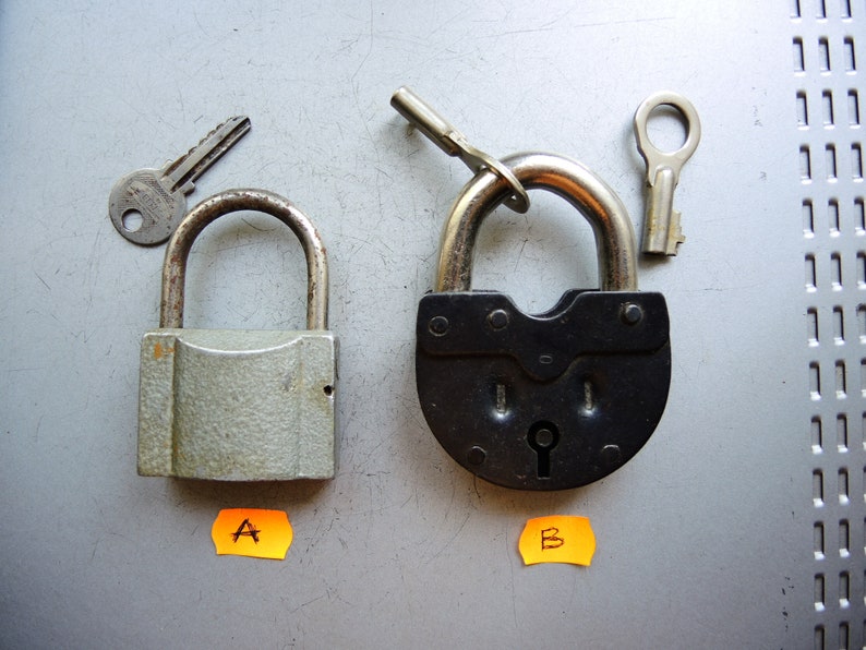 ONE!! Soviet era Working Padlock with key made in USSR 1980s door Padlock door locks collectible padlock Old style lock with key