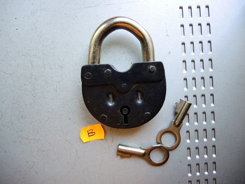 ONE!! Soviet era Working Padlock with key made in USSR 1980s door Padlock door locks collectible padlock Old style lock with key