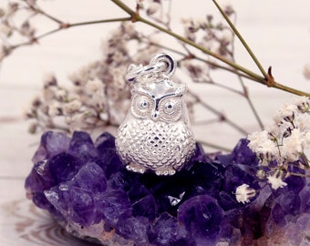 Halsband med uggla i sterlingsilver: Handgjort hänge
