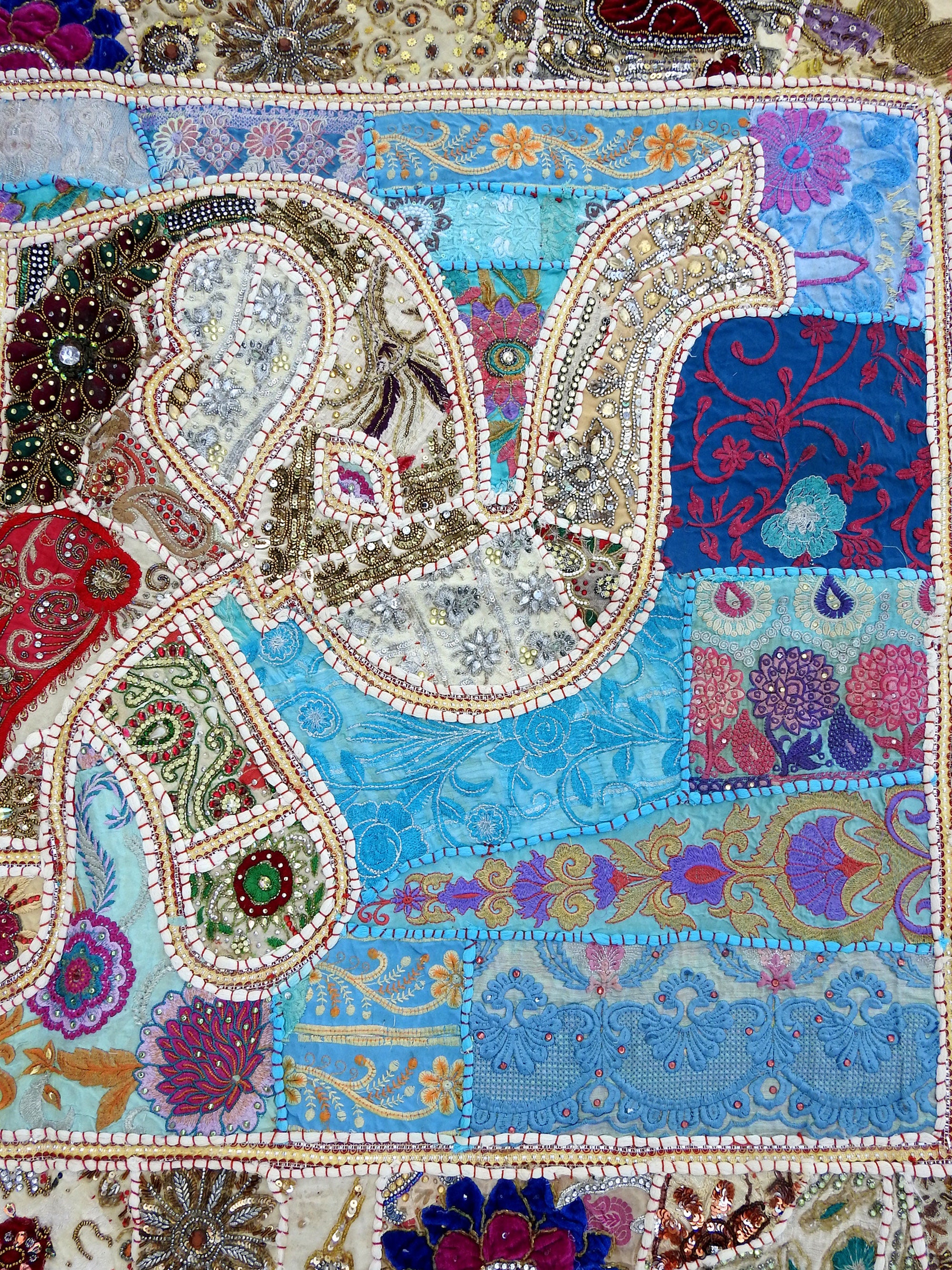 Grande Tapisserie Murale éléphant Patchwork Bleu - Broderie Main Ethnique Inde 150x100 Cm