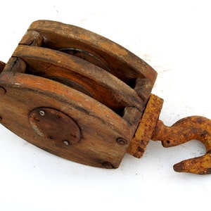 Vintage Wooden Pulley Large Hook Barn Primitive Block & Tackle Hook Nautical Maritime