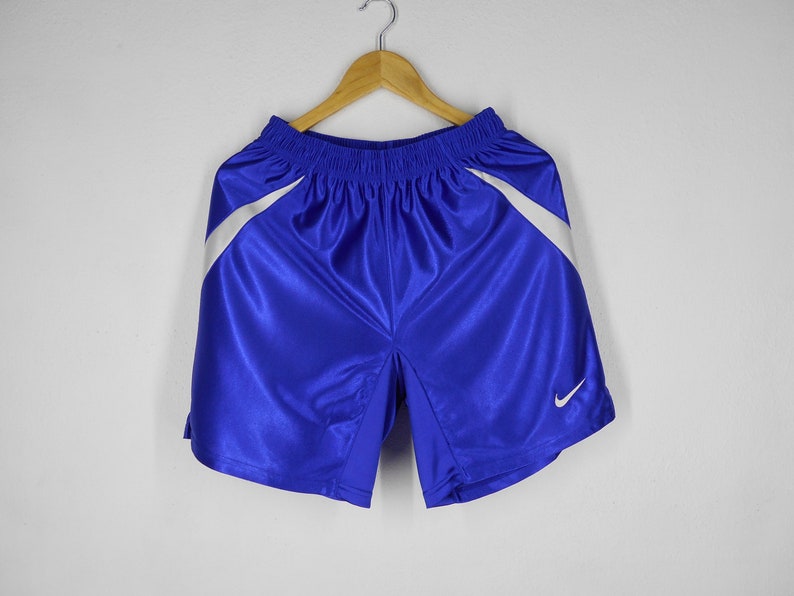 retro nike clothes