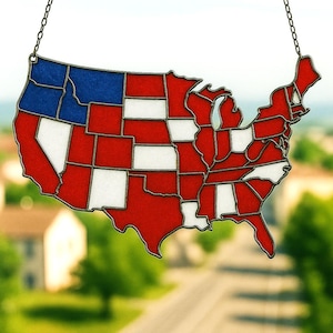 Modèle de carte des Etats-Unis en vitrail PDF, modèle DIY attrape-soleil rouge, blanc et bleu, cadeau de décoration de fenêtre patriotique pour les amateurs d&#39;Amérique, drapeau américain