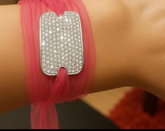 Handgefertigtes Armband 100% Seidenband ein Sterling Silber Pave Weiß Topaze Connector-Dog-Tag-Thema