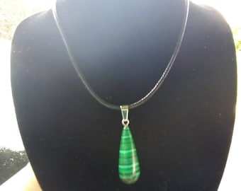 Malachite gemstone necklace