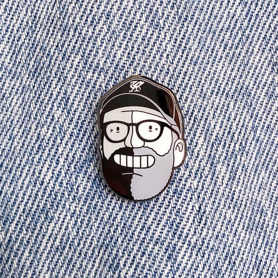 Pin's Liverpool Vintage - Émail - 16 Mm - Football