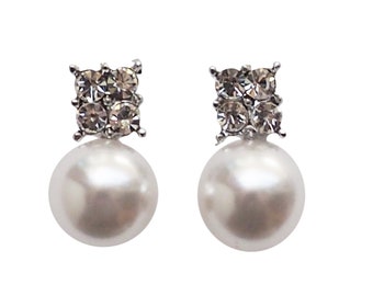 White pearl clip on earrings, bridal silver invisible clip on earrings, non pierced earrings, wedding crystal clip on earrings stud