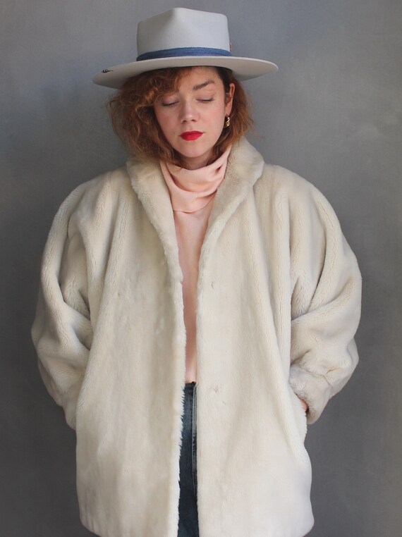 Epic Vintage Faux Fur Coat 70s M, Super Faux Fur Coat