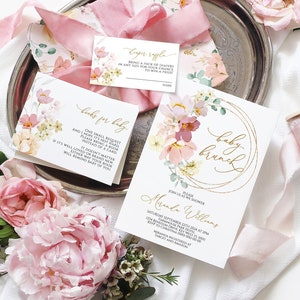 Wilde bloemen babybrunch uitnodiging set, BEWERKBARE sjabloon, afdrukbare meisje bloemenkrans evenementpakket, roze en rode bloemen baby strooi