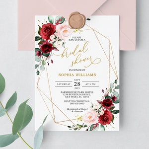 Invito per la doccia nuziale floreale Marsala & Blush Pink, modello modificabile, invito al brunch stampabile con cornice dorata, fiori di rosa bordeaux, galline