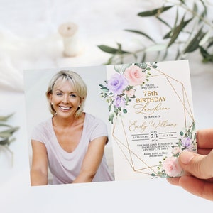 Convite de aniversário com foto de flores rosa e violeta blush, modelo EDITÁVEL, convite de aniversário para impressão floral feminino, convite feminino de qualquer idade