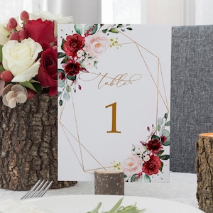 Numeri da tavolo floreali rosa marsala e cipria, modello MODIFICABILE, segnaposti stampabili Boho con rose rosse, brunch nuziale con fiori bordeaux, oro