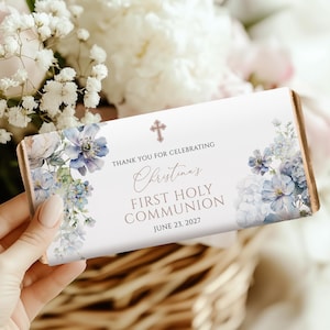 Envoltorio para barra de chocolate de Primera Comunión con diseño de hortensias azules: Plantilla editable (Descarga digital)